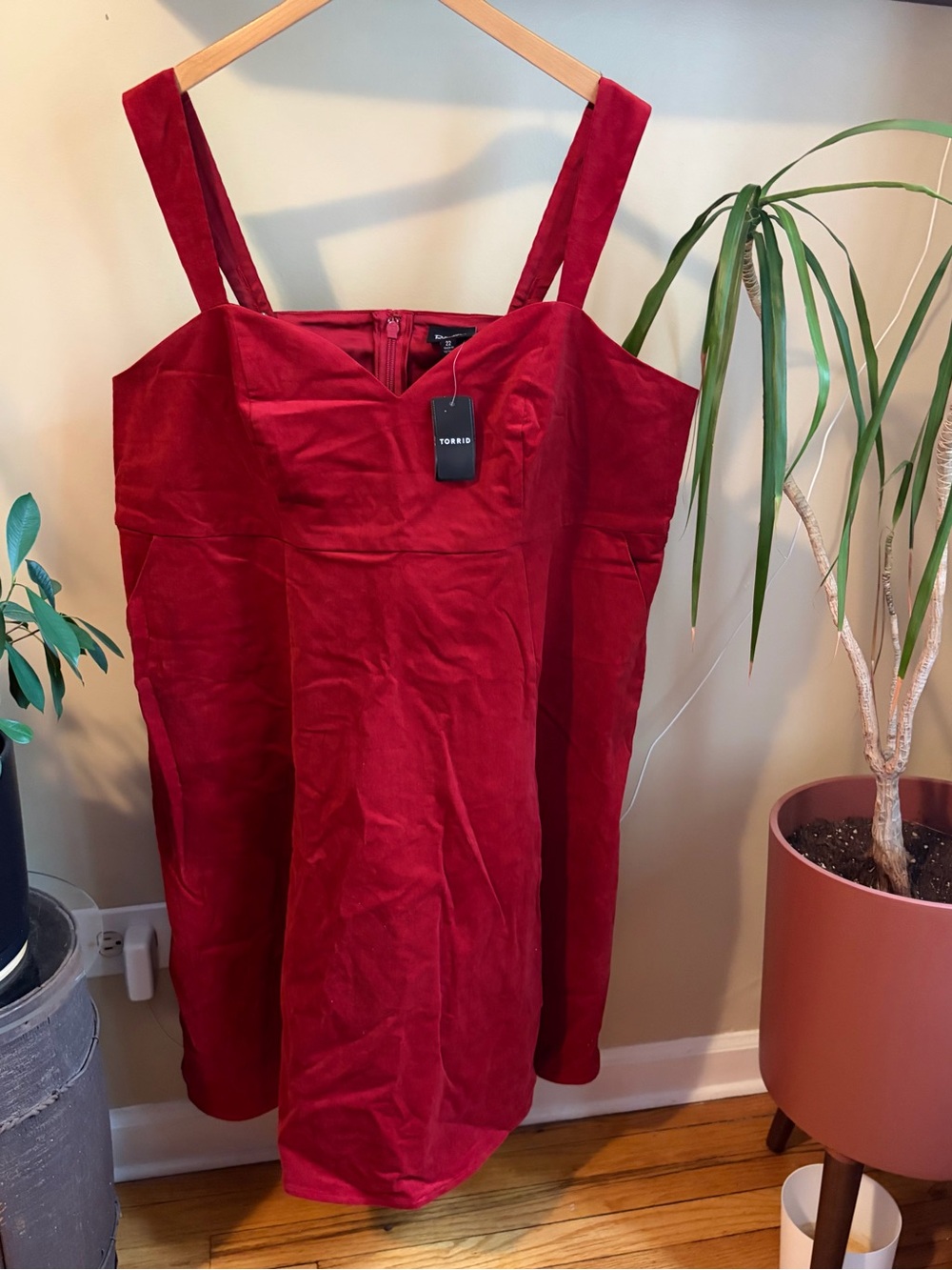 NWT Retro Chic by Torrid Red Corduroy Sweetheart Dress